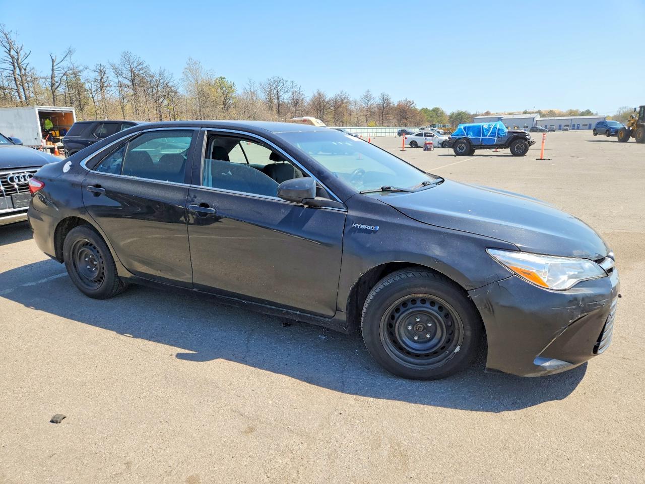 TOYOTA CAMRY HYBRID 2017 — 4