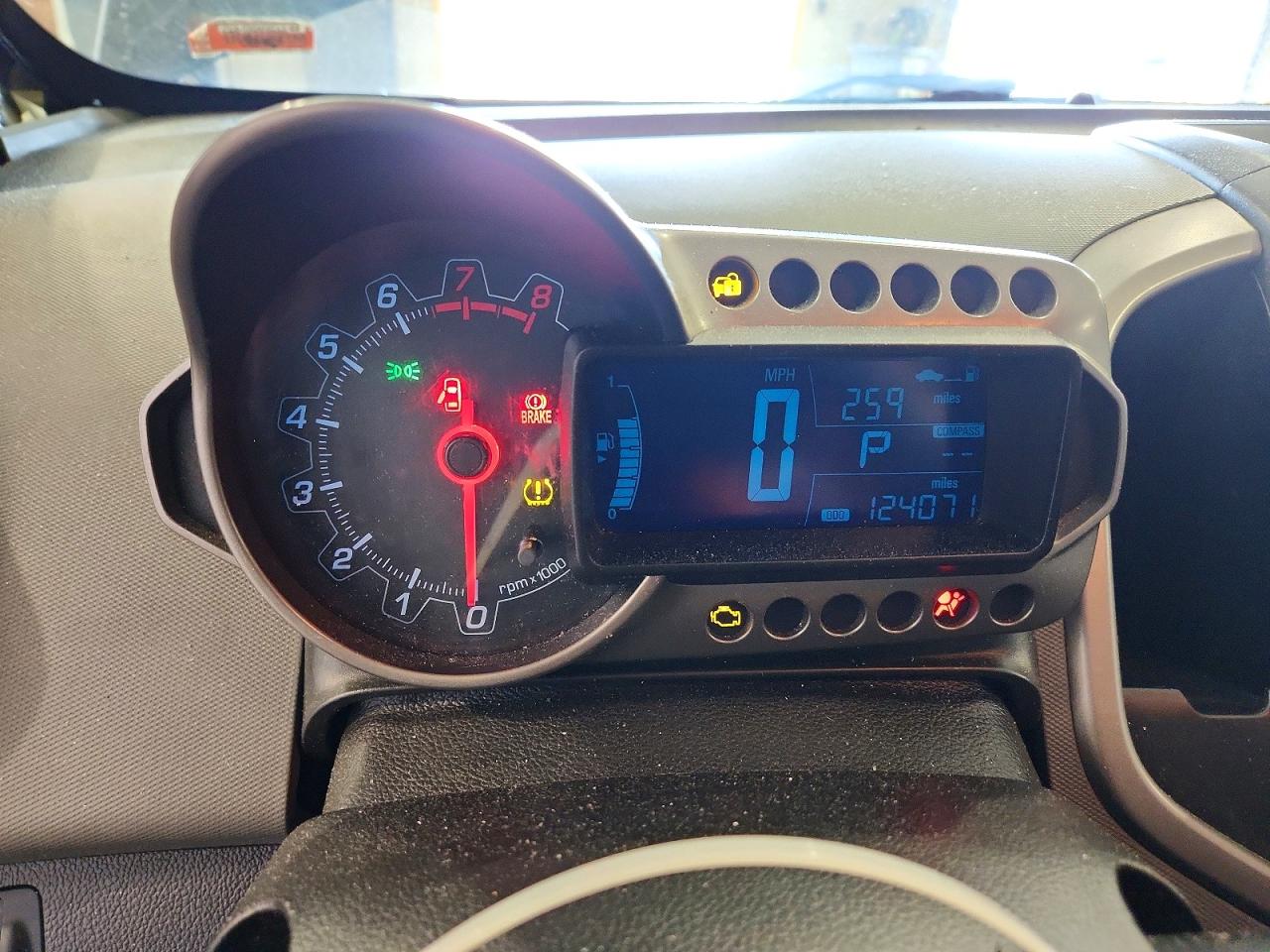CHEVROLET SONIC 2015 — 9