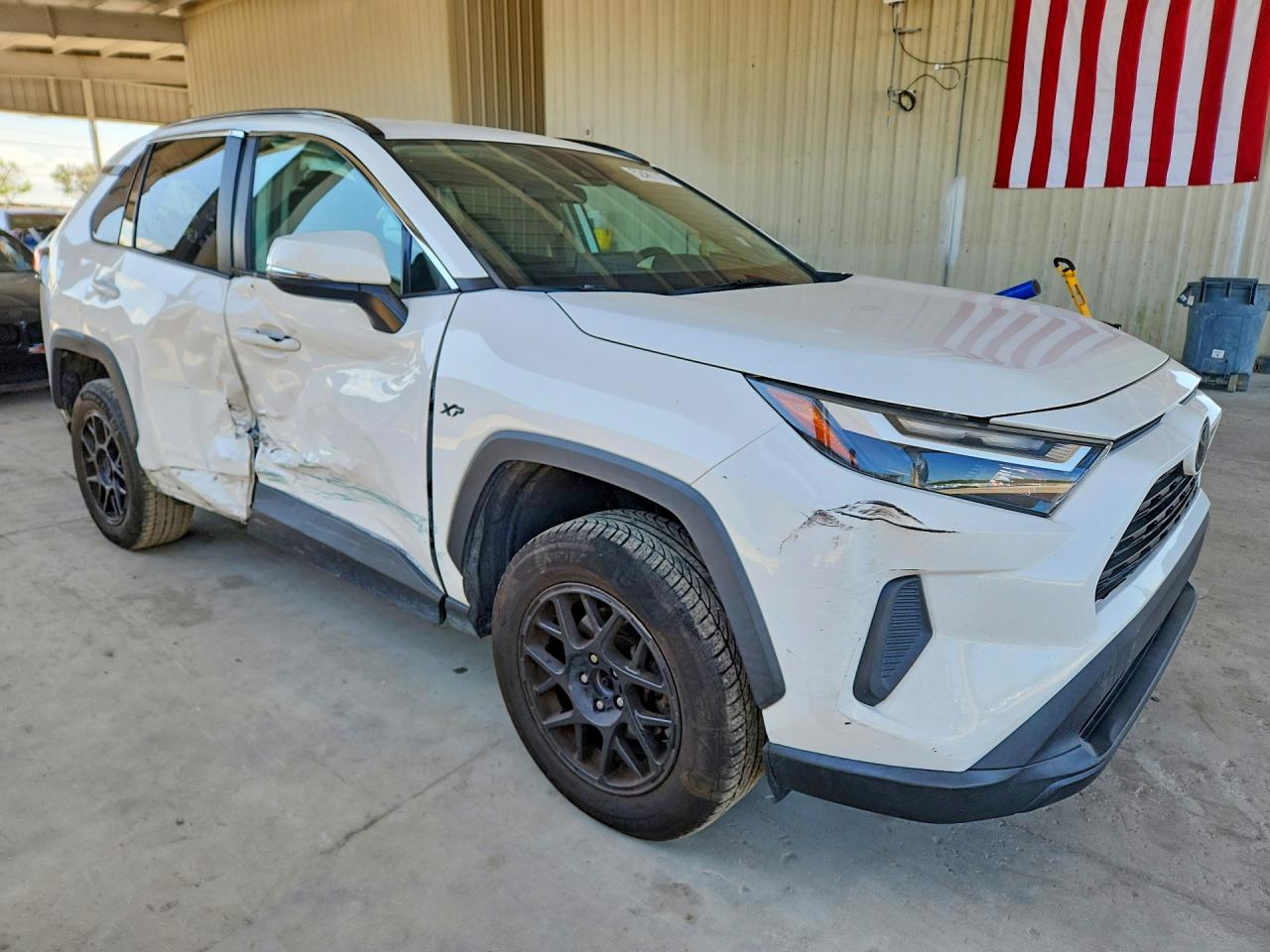 TOYOTA RAV4 2022 — 4