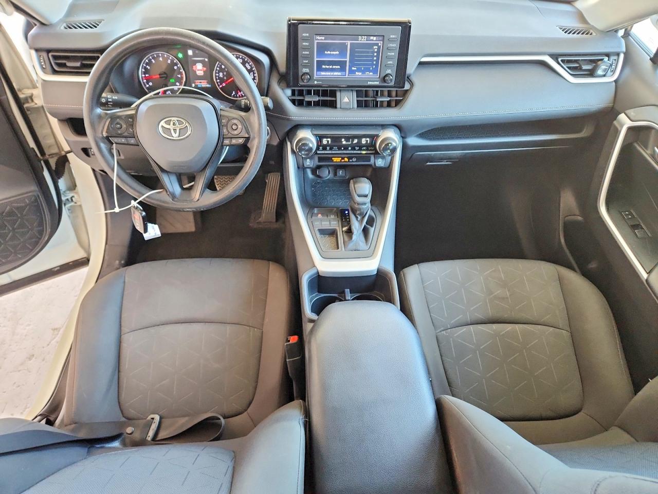 TOYOTA RAV4 2022 — 8