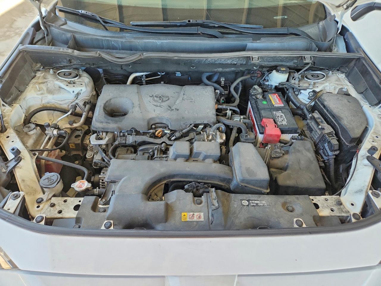 TOYOTA RAV4 2022 — 12
