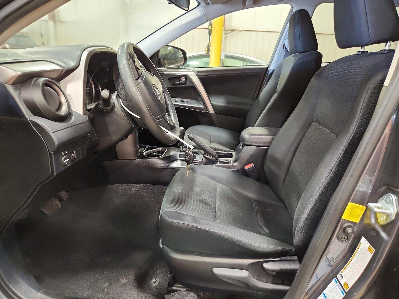 TOYOTA RAV4 2016 — 7