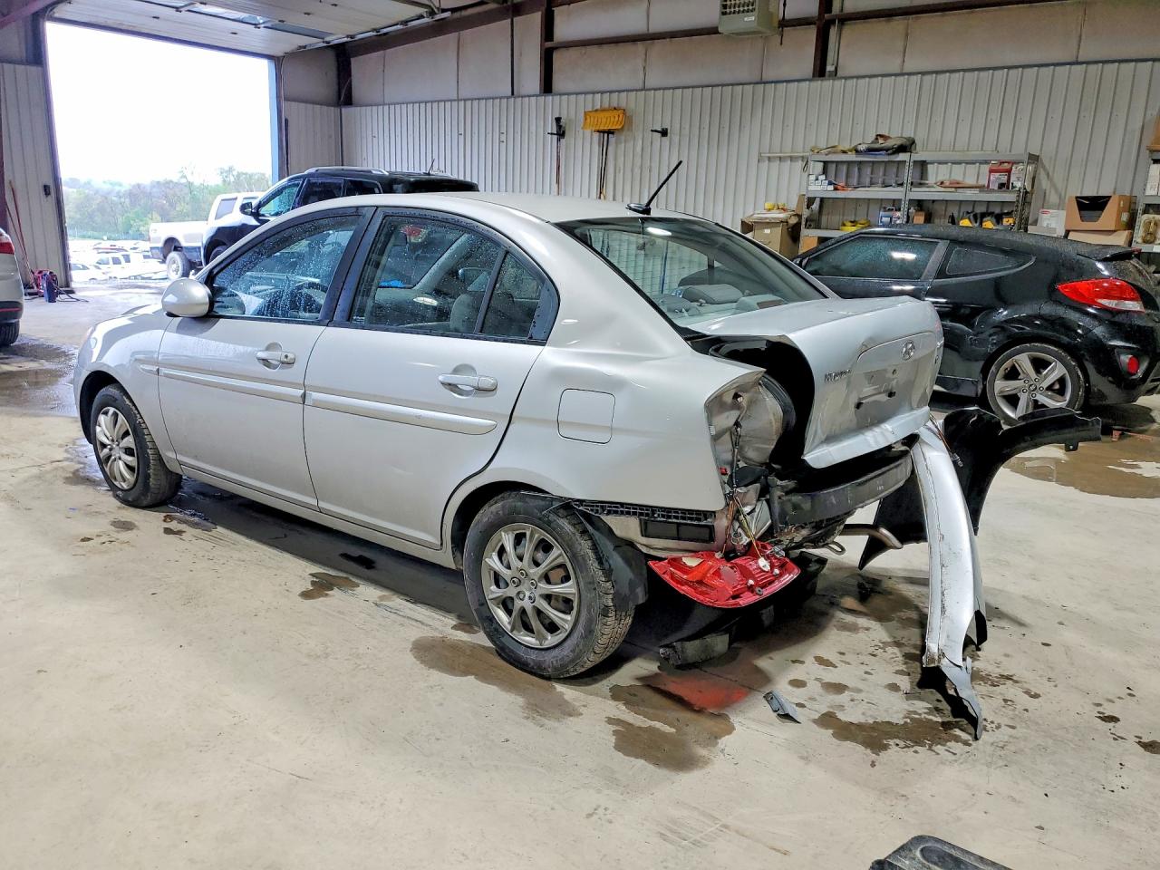 HYUNDAI ACCENT 2009 — 2