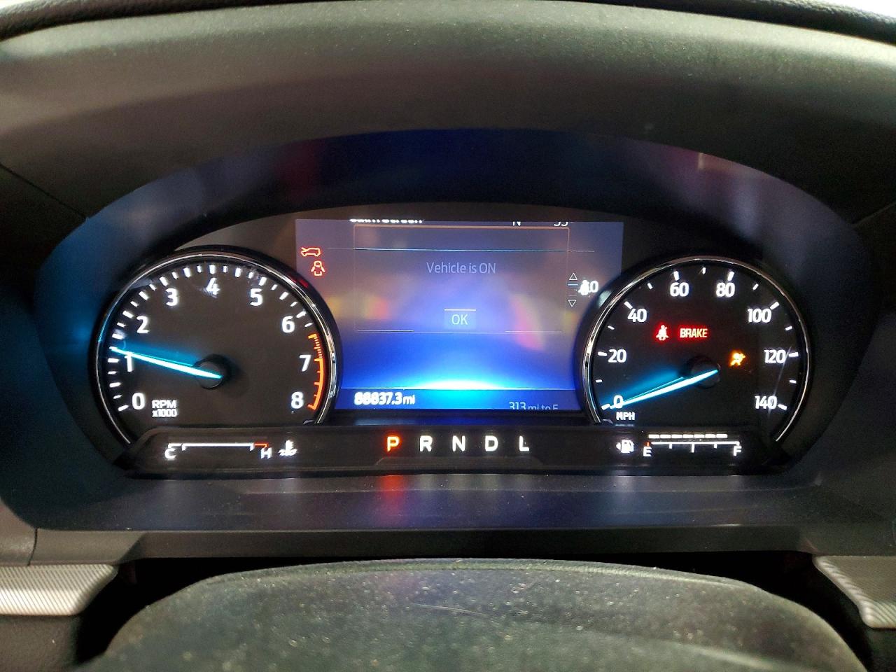 FORD EXPLORER 2022 — 9