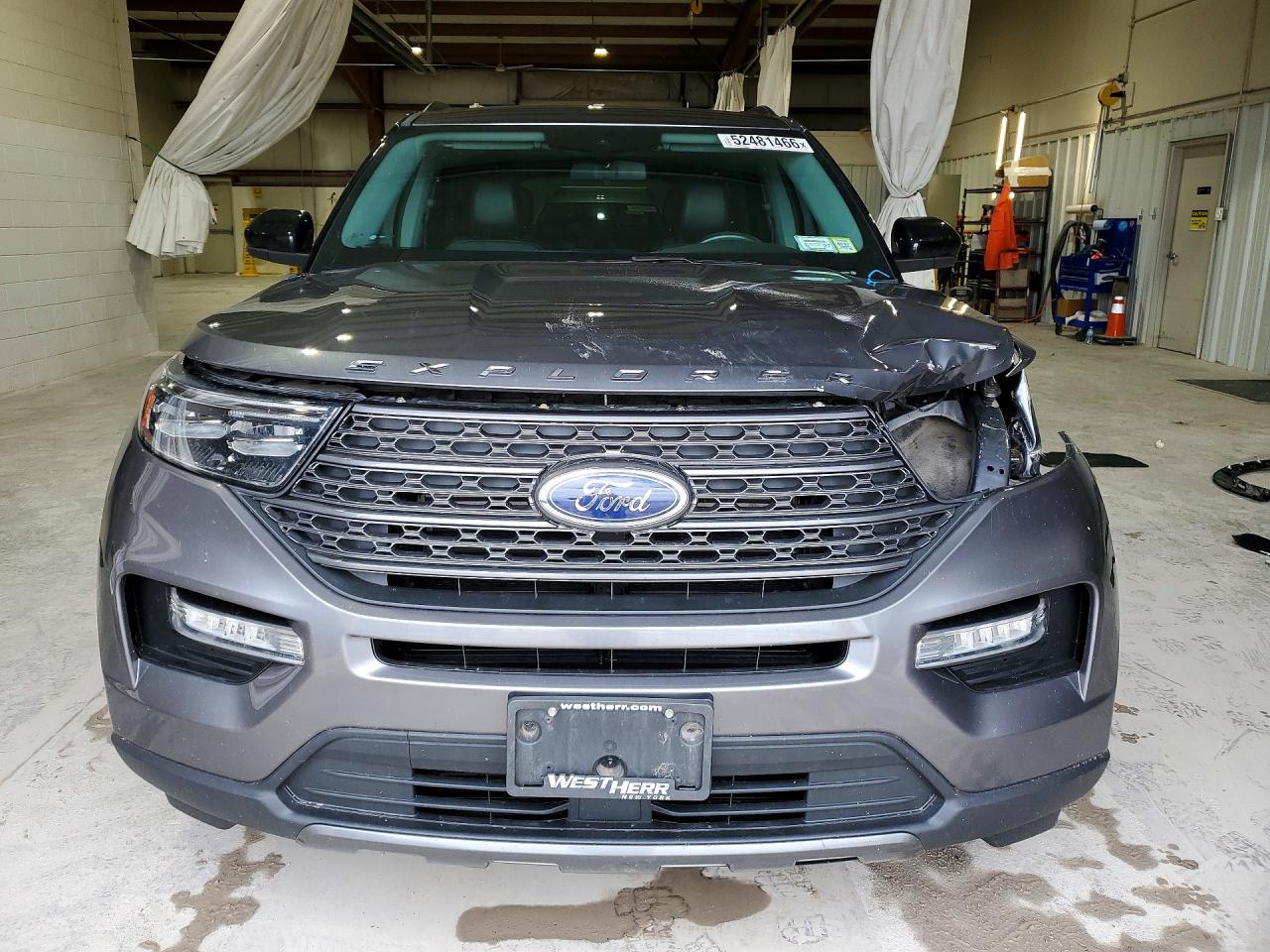 FORD EXPLORER 2022 — 5