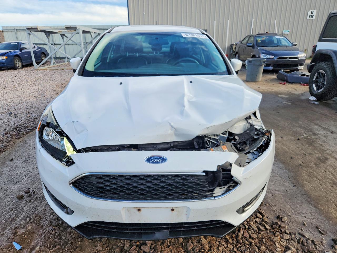 FORD FOCUS 2016 — 5