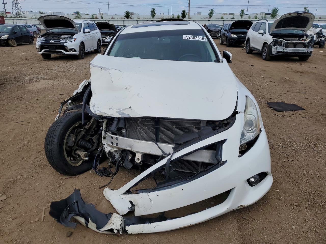 INFINITI G37 SEDAN 2013 — 5