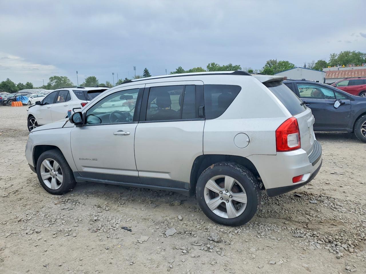 JEEP COMPASS 2011 — 2
