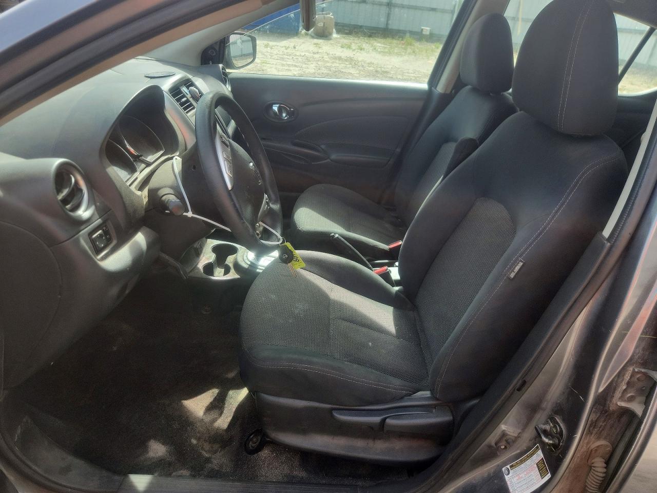 NISSAN VERSA 2019 — 7