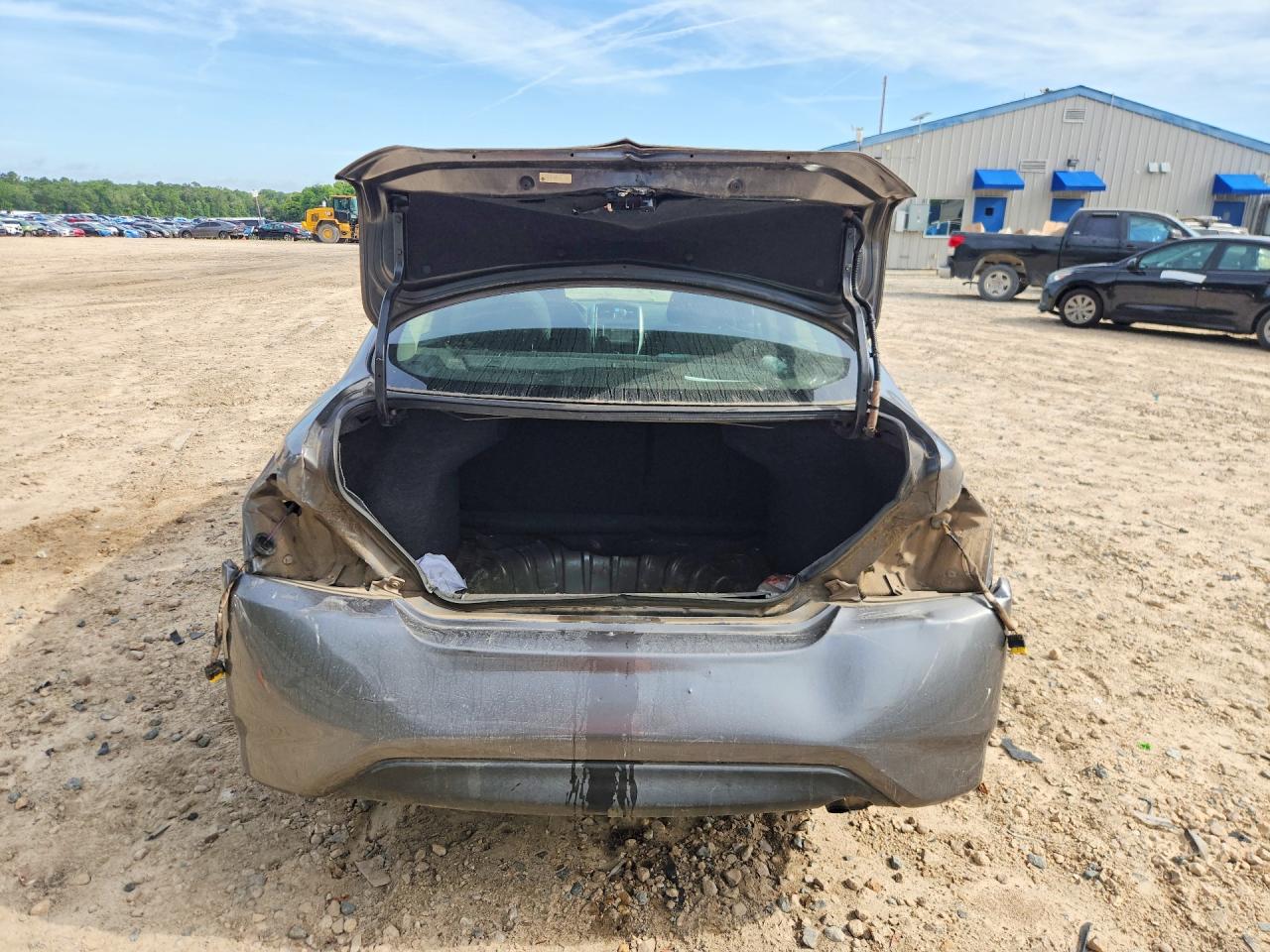 NISSAN VERSA 2019 — 6