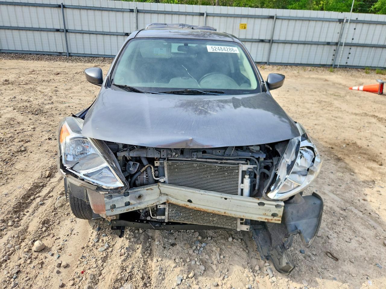 NISSAN VERSA 2019 — 5