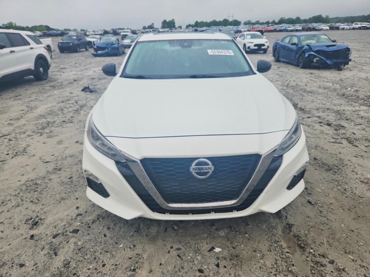 NISSAN ALTIMA 2020 — 5