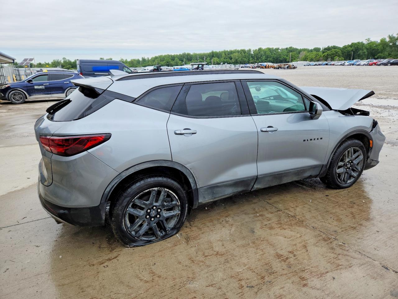 CHEVROLET BLAZER 2023 — 3