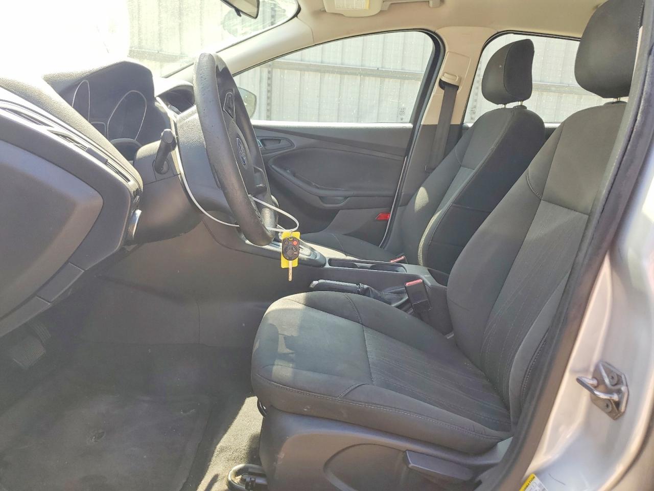 FORD FOCUS 2015 — 7