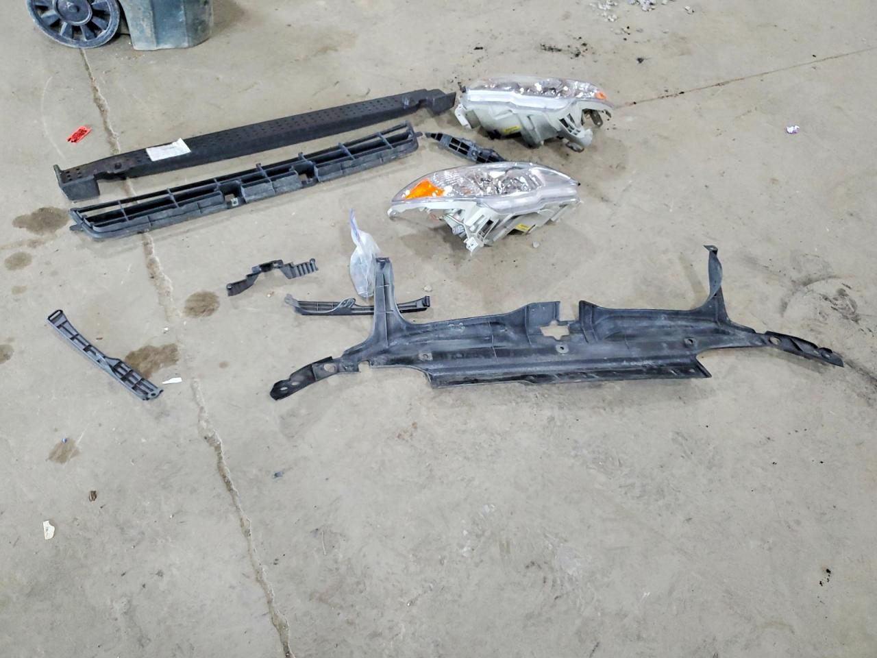 TOYOTA 4RUNNER 2008 — 13