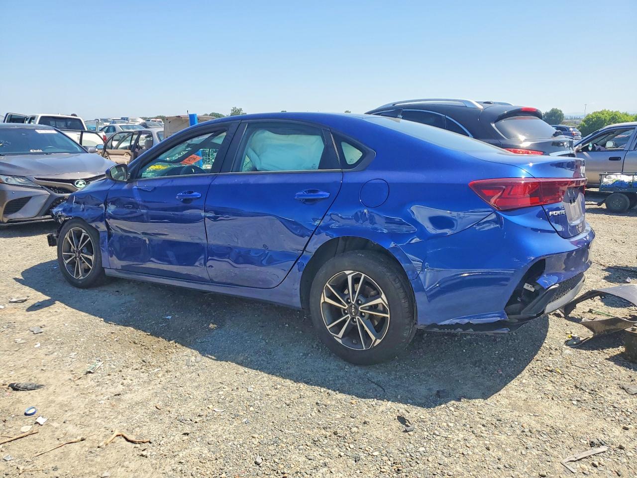 KIA FORTE 2023 — 2