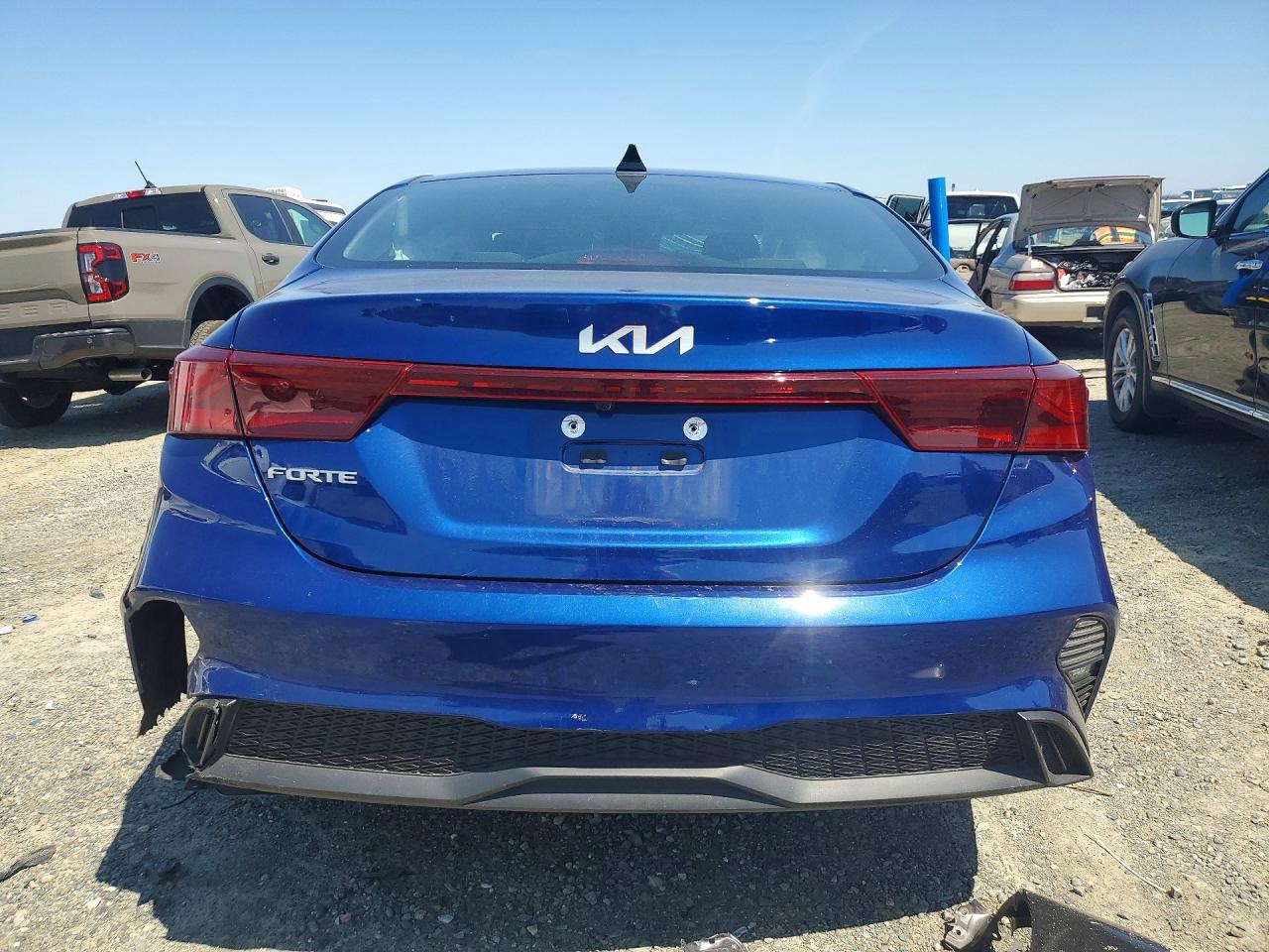 KIA FORTE 2023 — 6