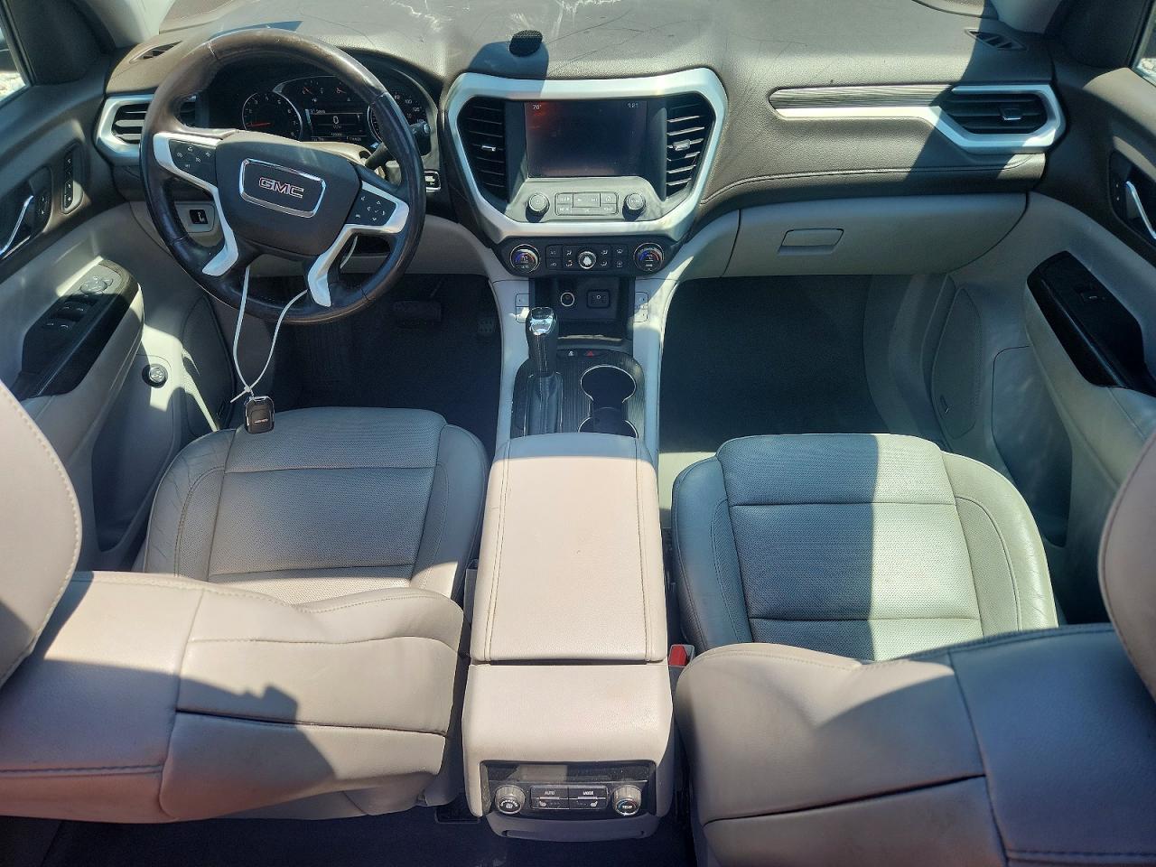 GMC ACADIA 2017 — 8