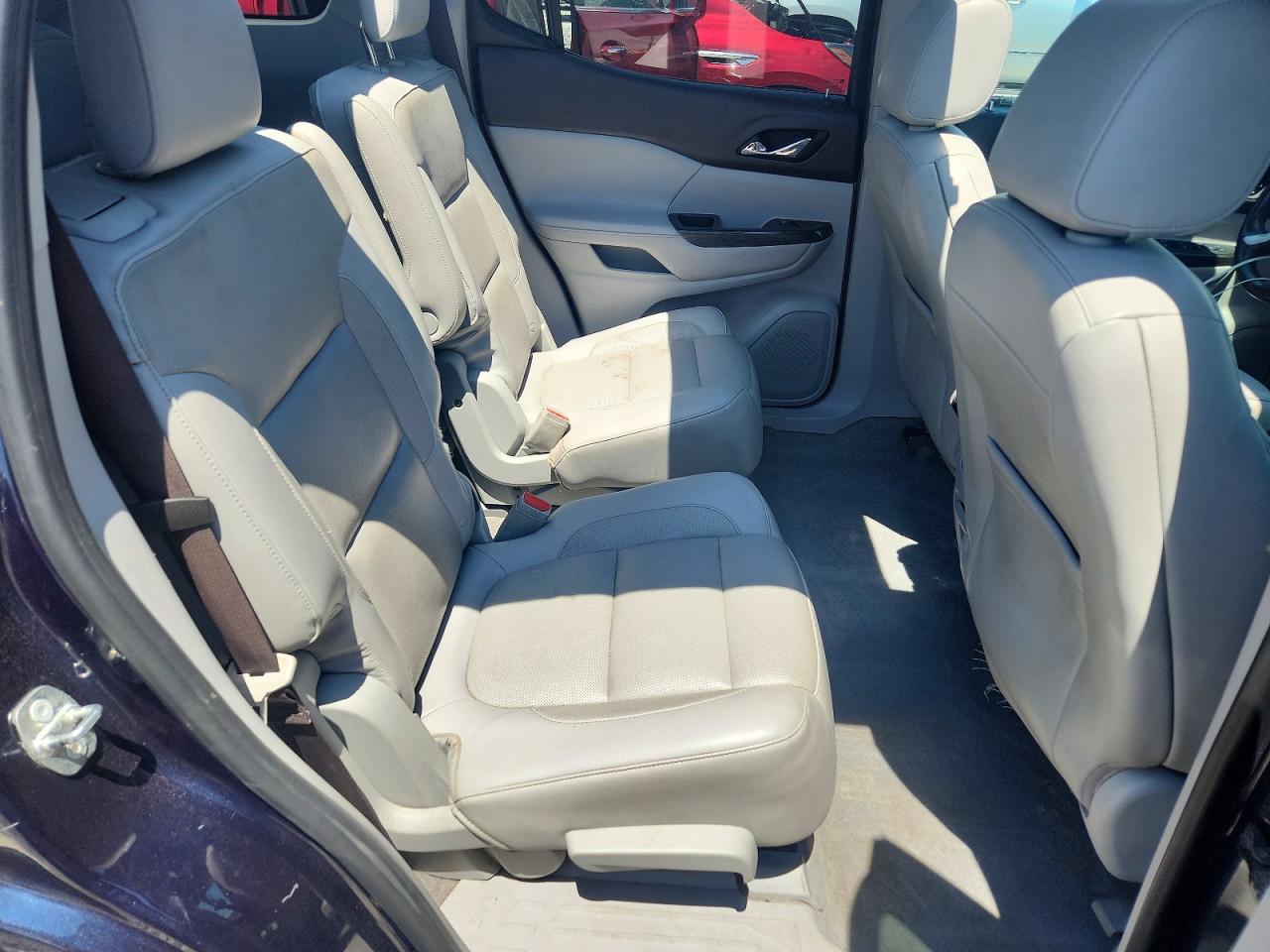 GMC ACADIA 2017 — 11