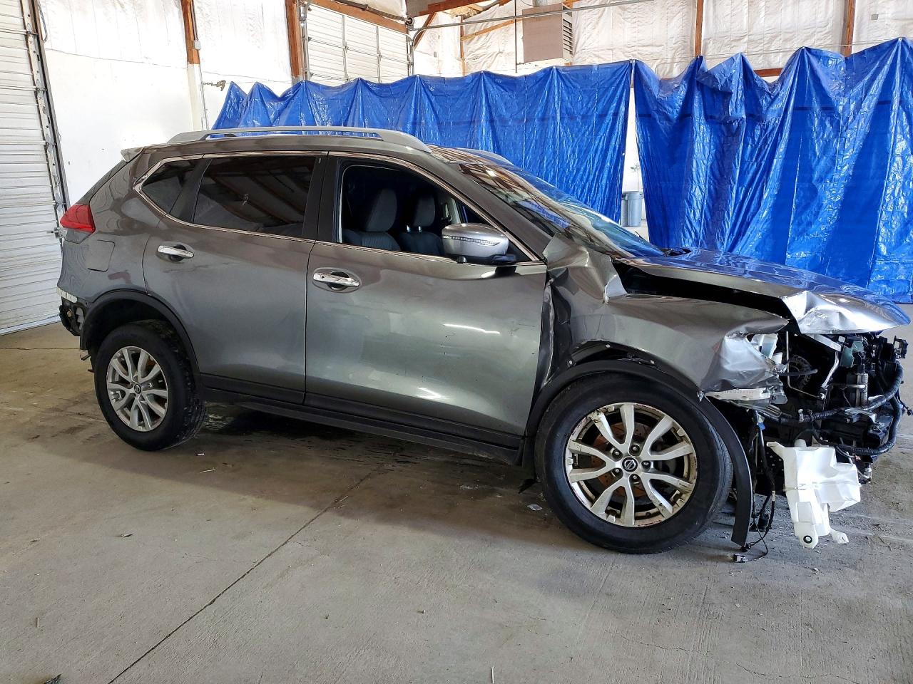 NISSAN ROGUE 2017 — 4