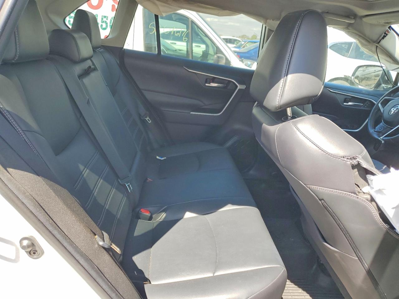 TOYOTA RAV4 2020 — 10