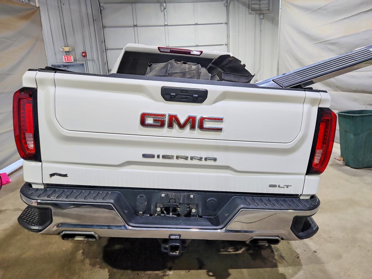 GMC SIERRA 2025 — 6
