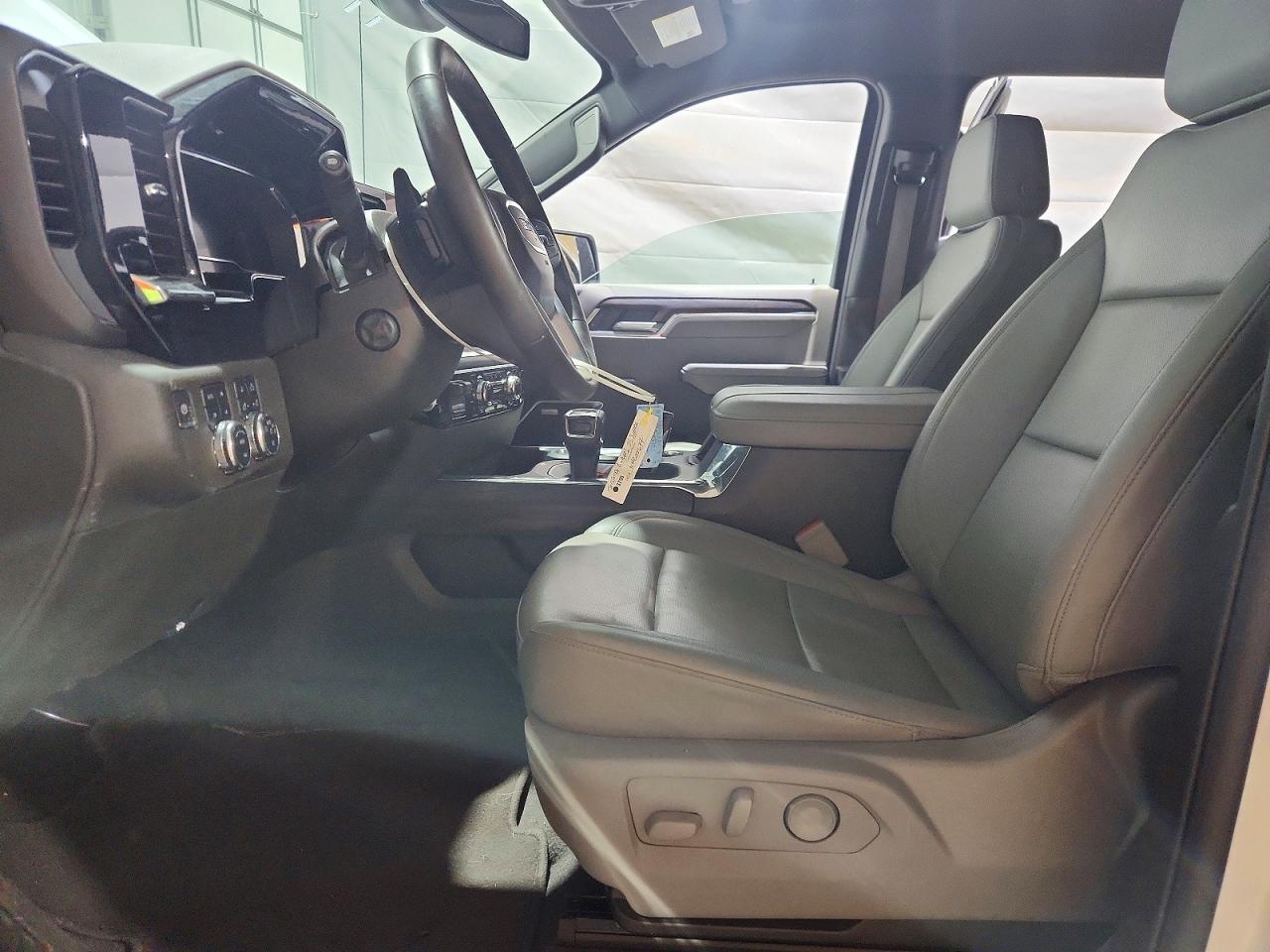 GMC SIERRA 2025 — 7