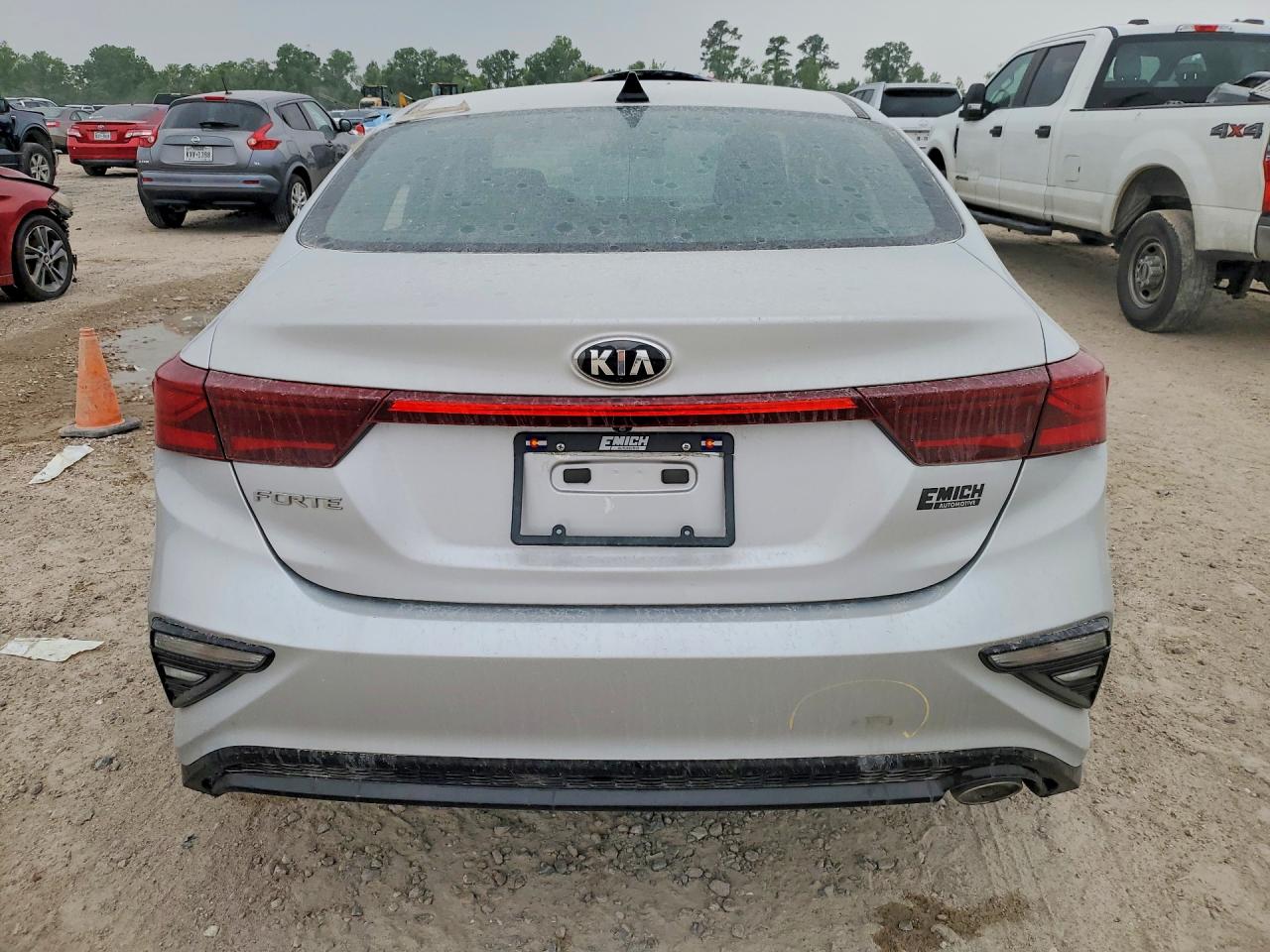 KIA FORTE 2019 — 6