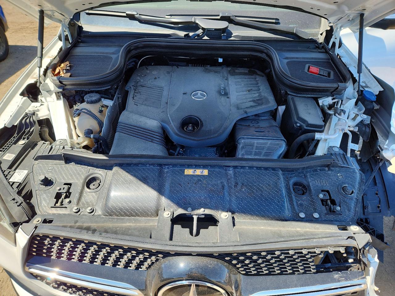 MERCEDES-BENZ GLE 2022 — 12