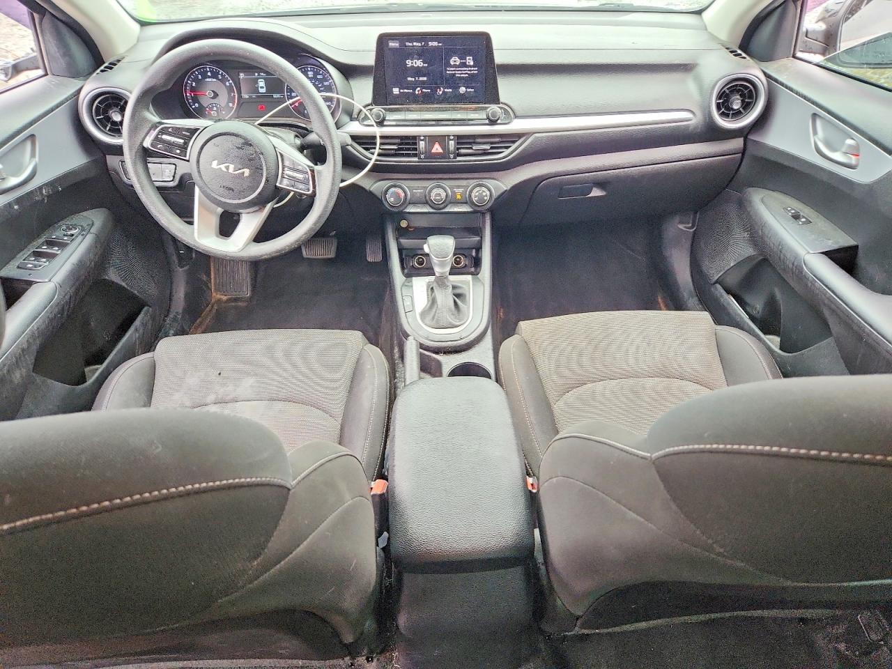 KIA FORTE 2022 — 8