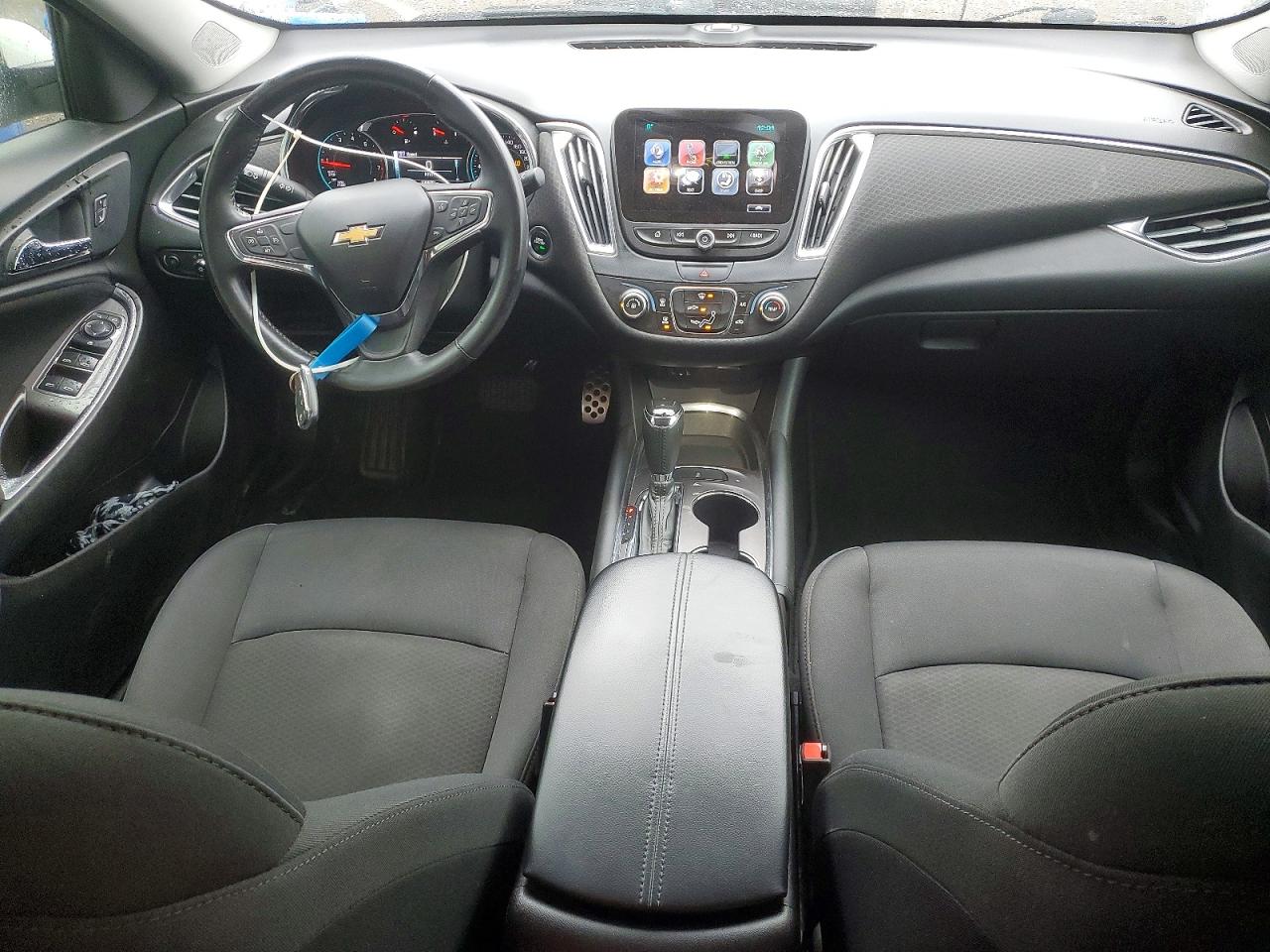 CHEVROLET MALIBU 2017 — 8