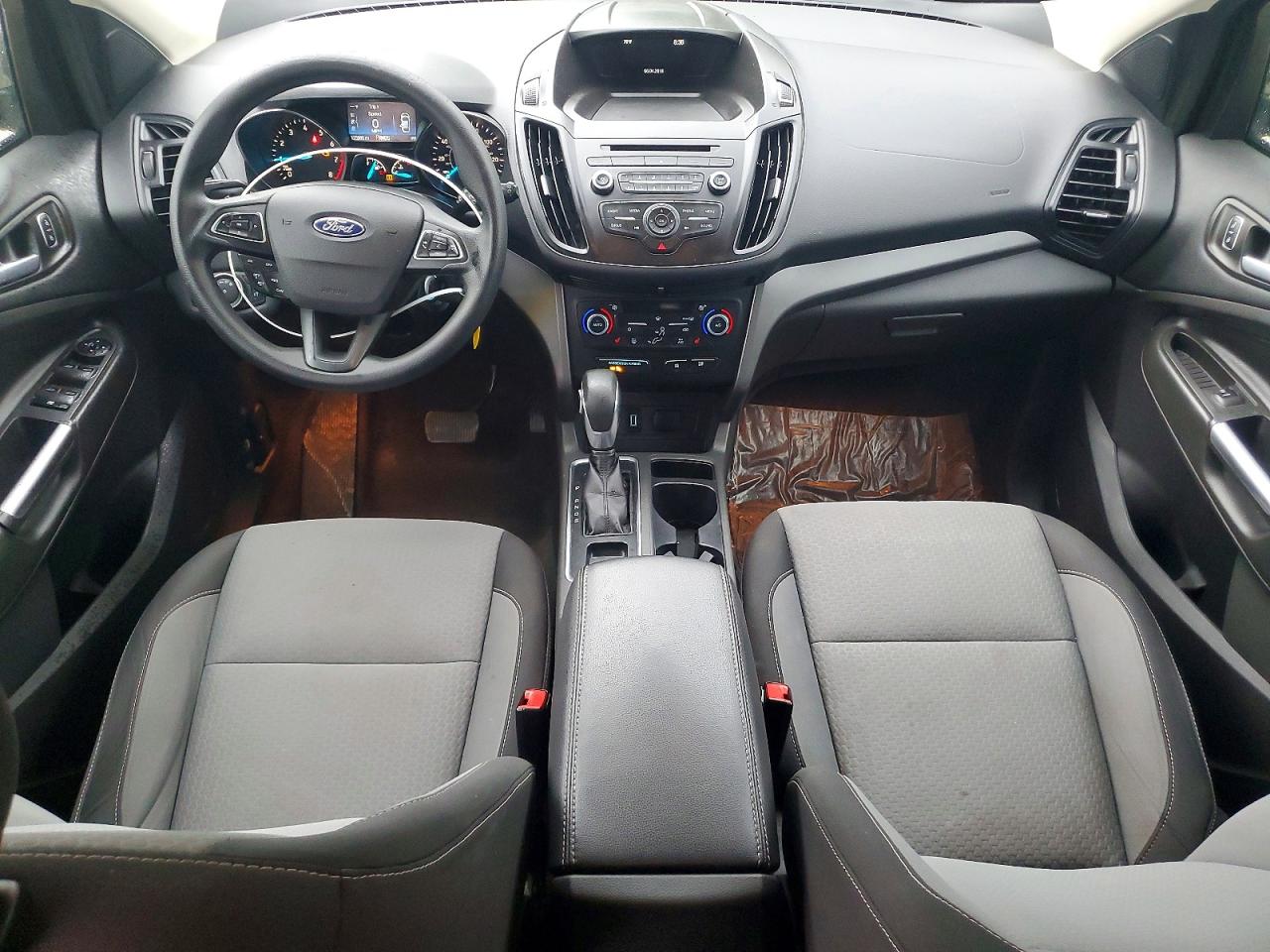 FORD ESCAPE 2018 — 8