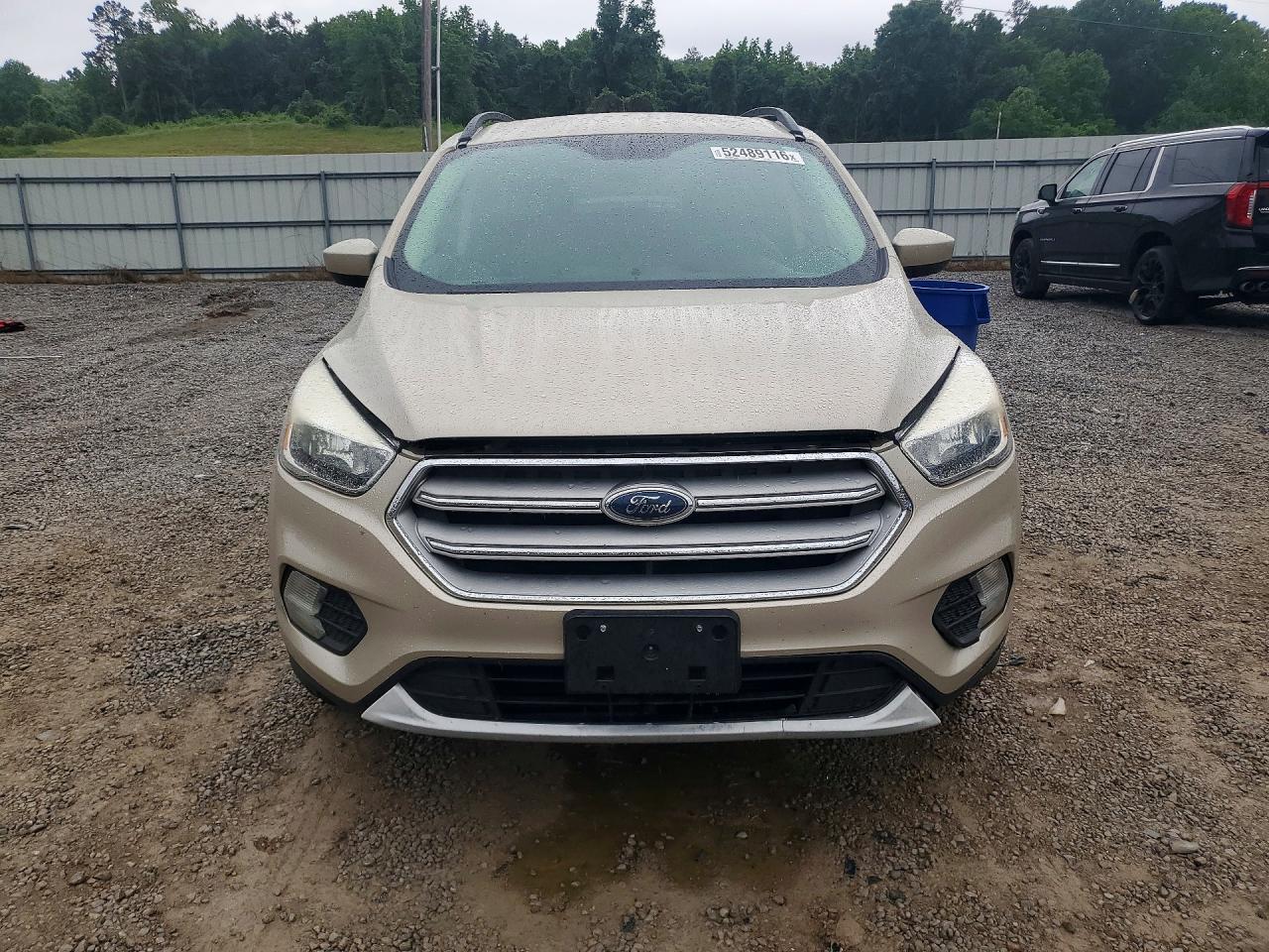 FORD ESCAPE 2018 — 5