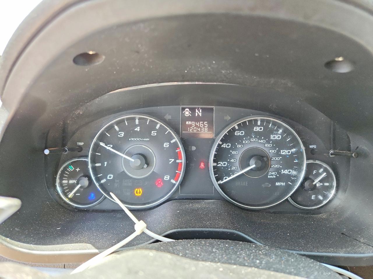 SUBARU OUTBACK 2011 — 9
