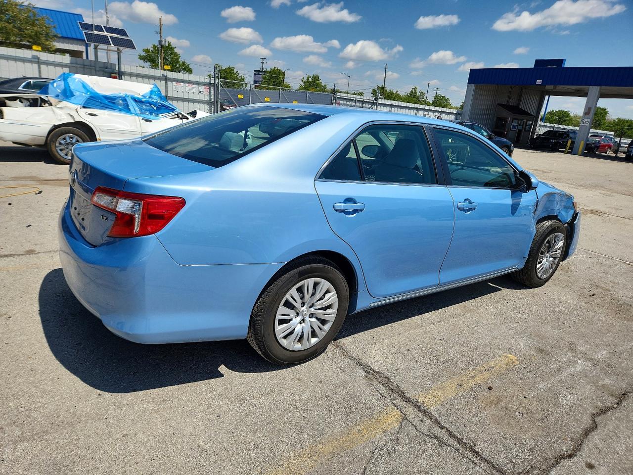 TOYOTA CAMRY 2012 — 3