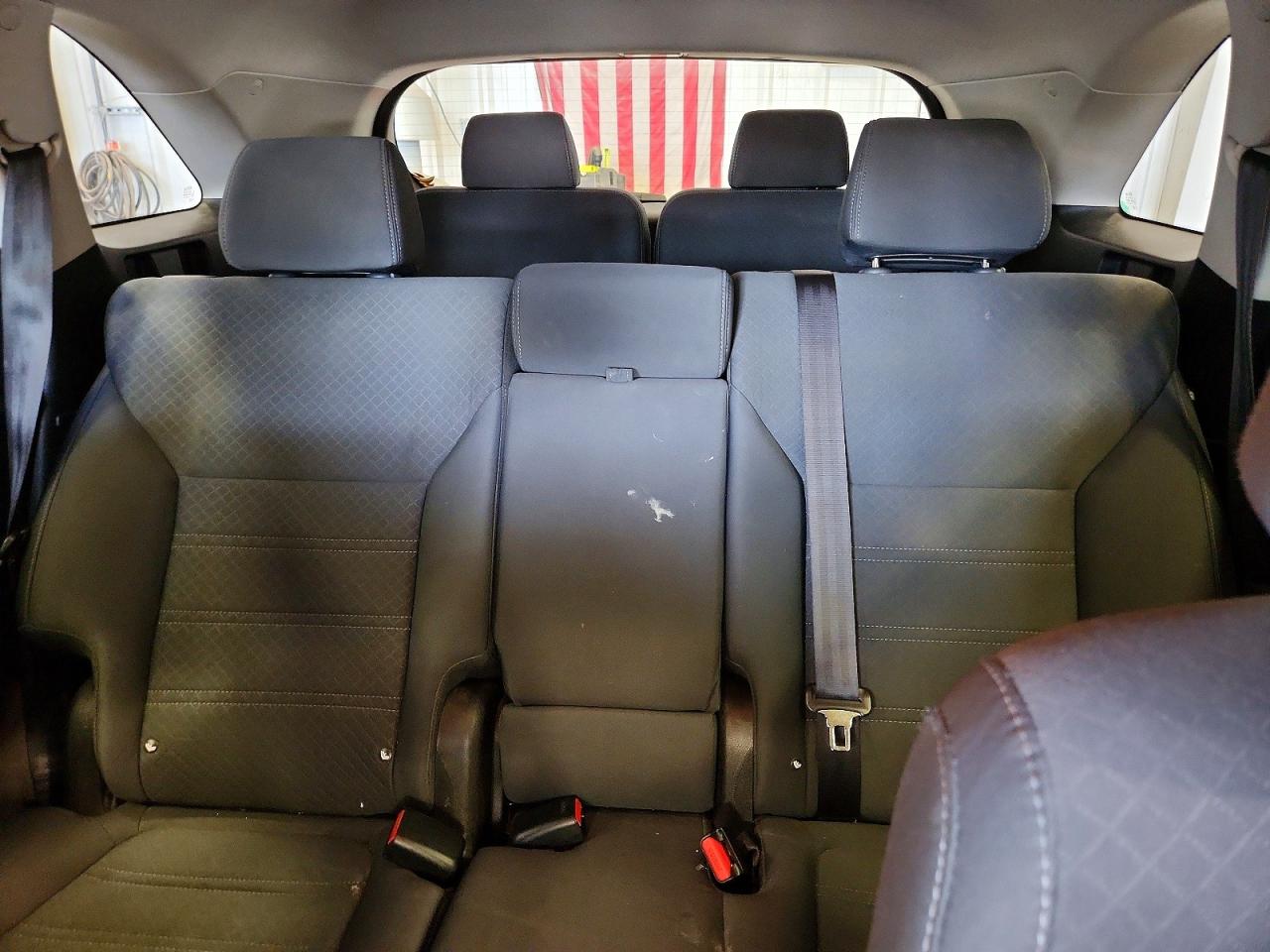 KIA SORENTO 2016 — 10