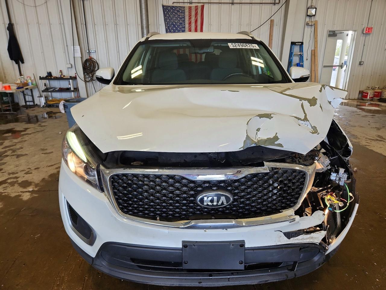 KIA SORENTO 2016 — 5