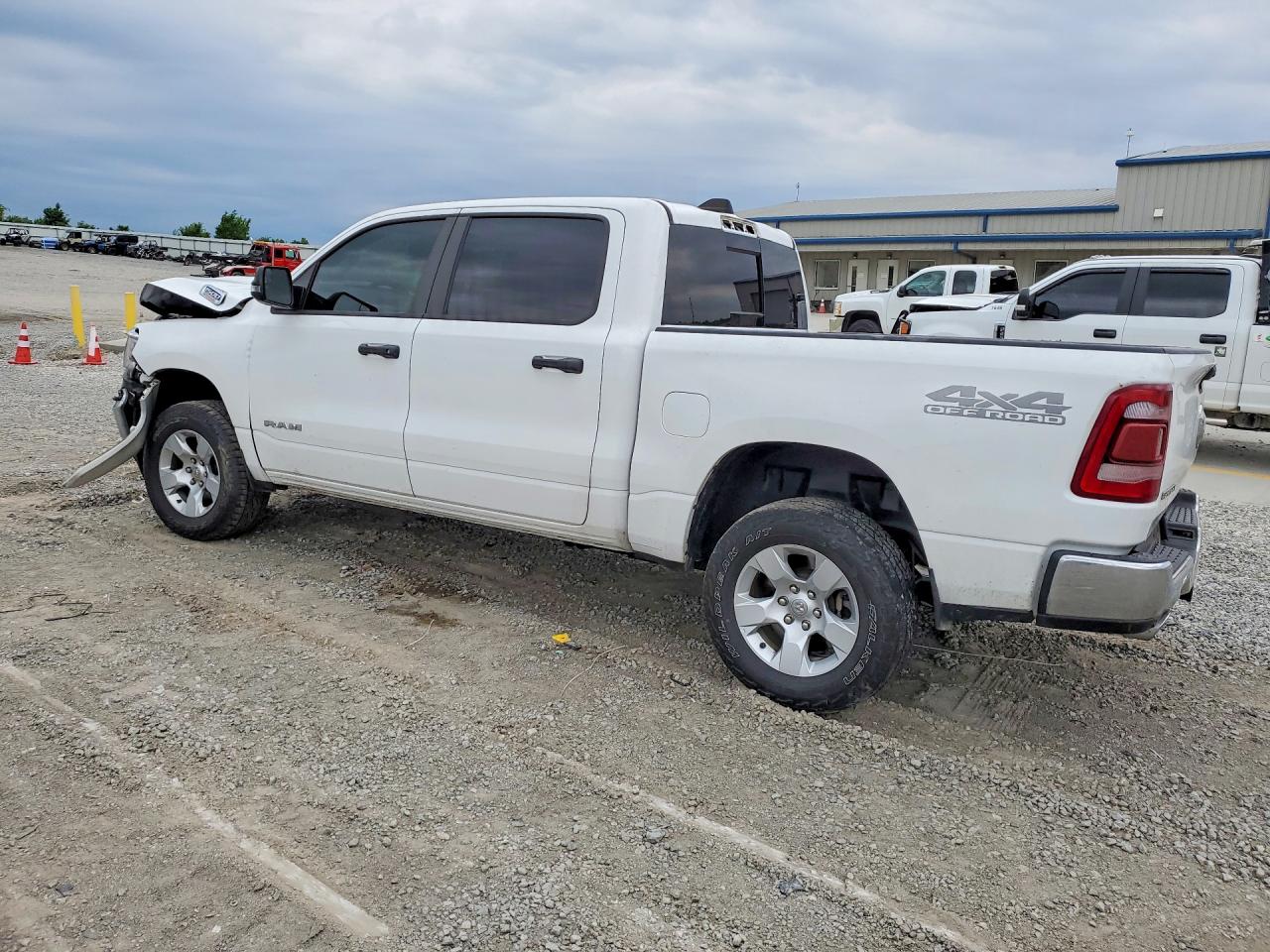 RAM 1500 2023 — 2