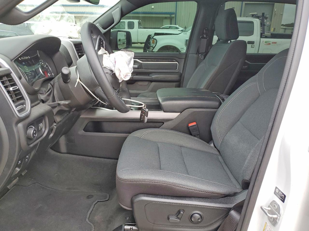 RAM 1500 2023 — 7