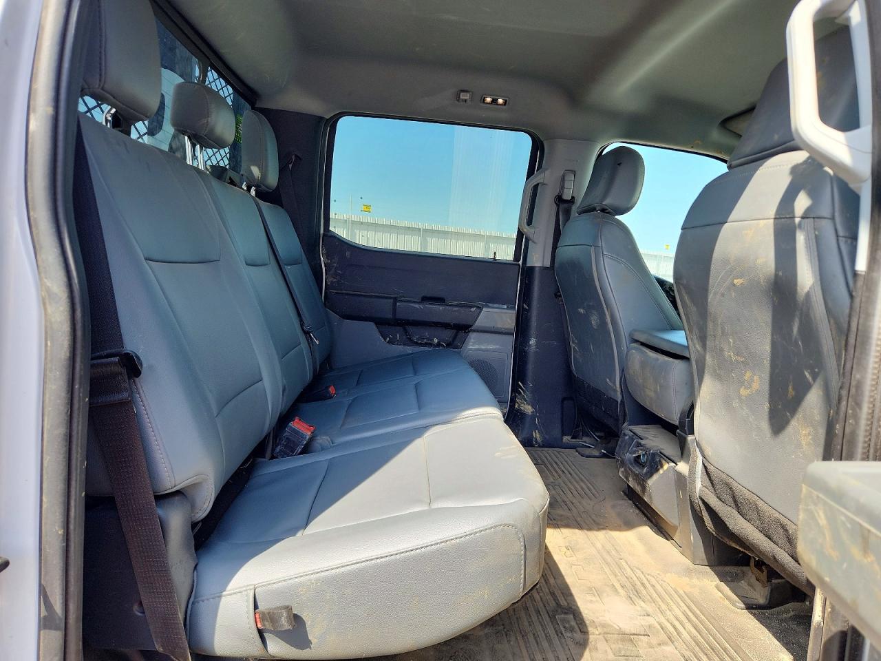 FORD F550 2024 — 10