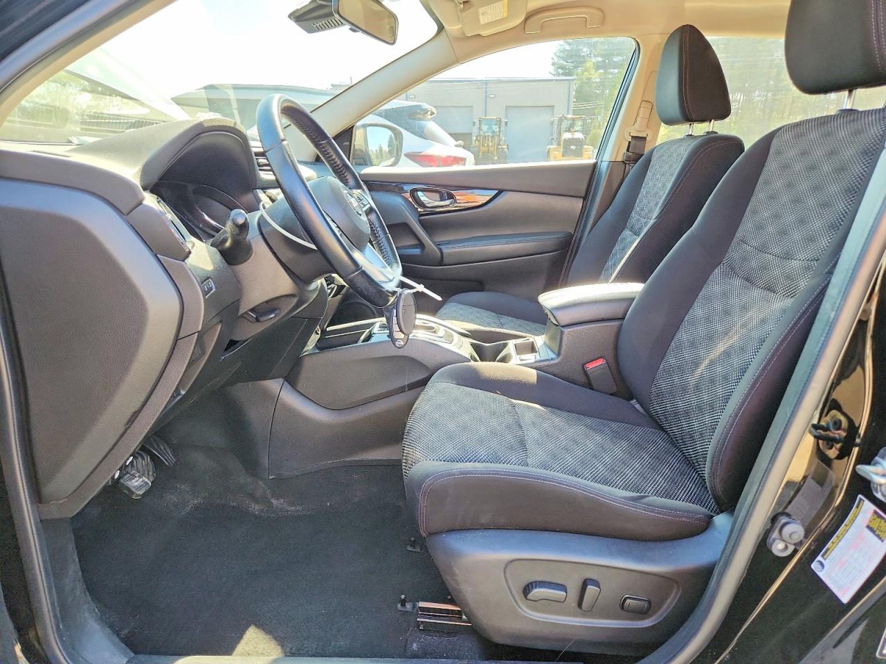 NISSAN ROGUE SPORT 2020 — 7