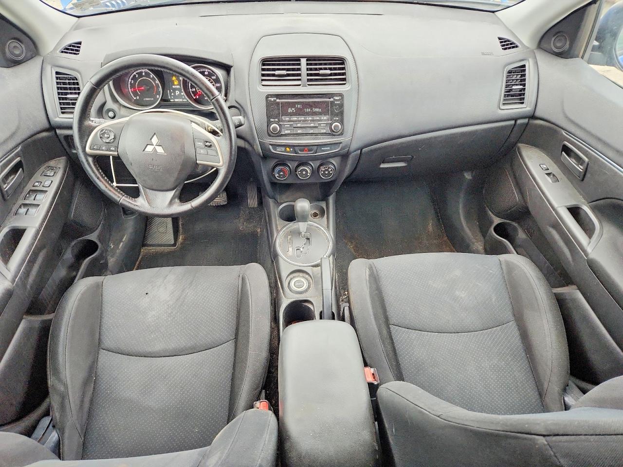 MITSUBISHI OUTLANDER SPORT 2015 — 8