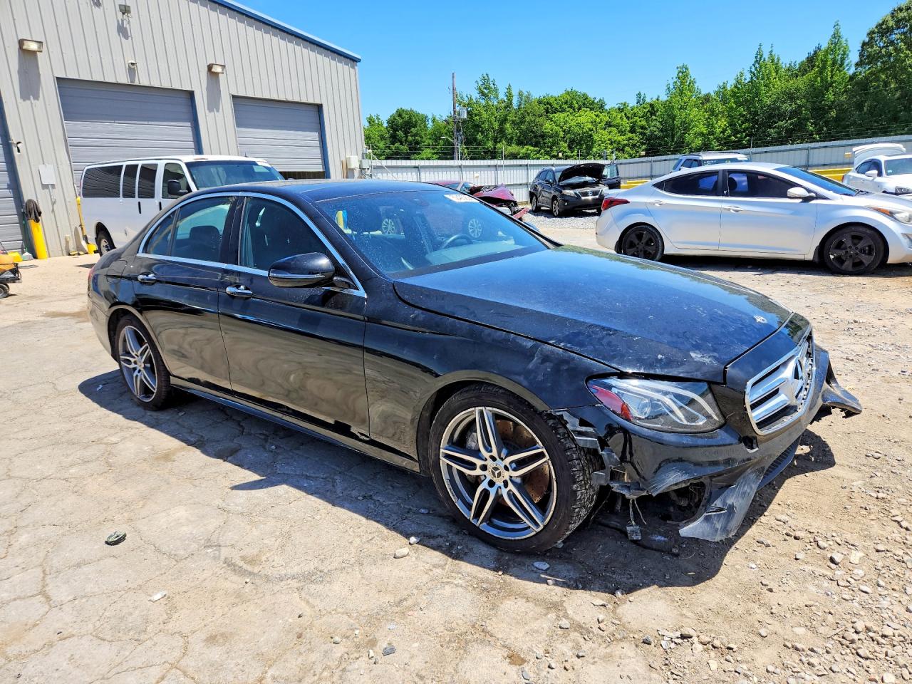 MERCEDES-BENZ E 2018 — 4