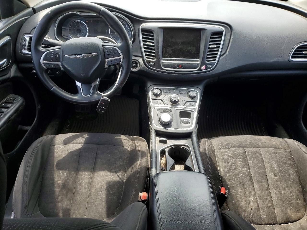 CHRYSLER 200 2015 — 8