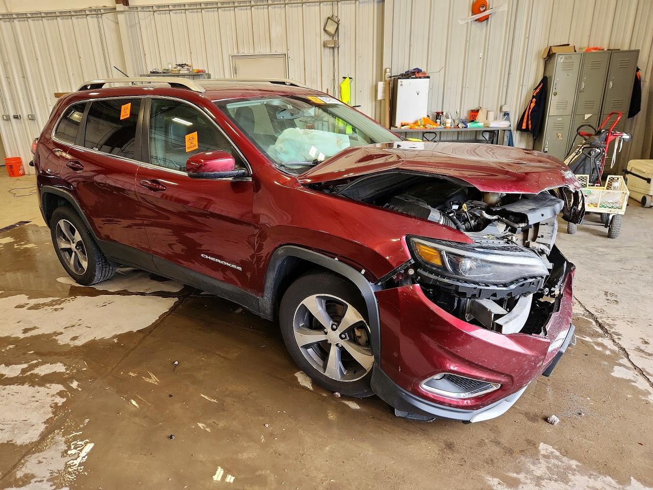 Jeep Cherokee 2019 — 4