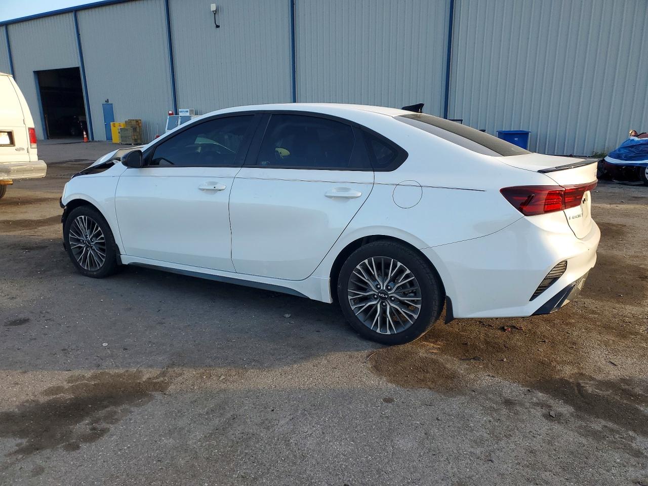 Kia Forte 2023 — 2