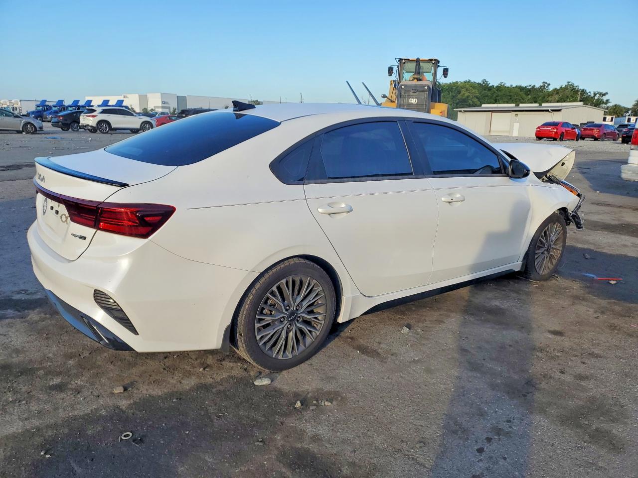 Kia Forte 2023 — 3