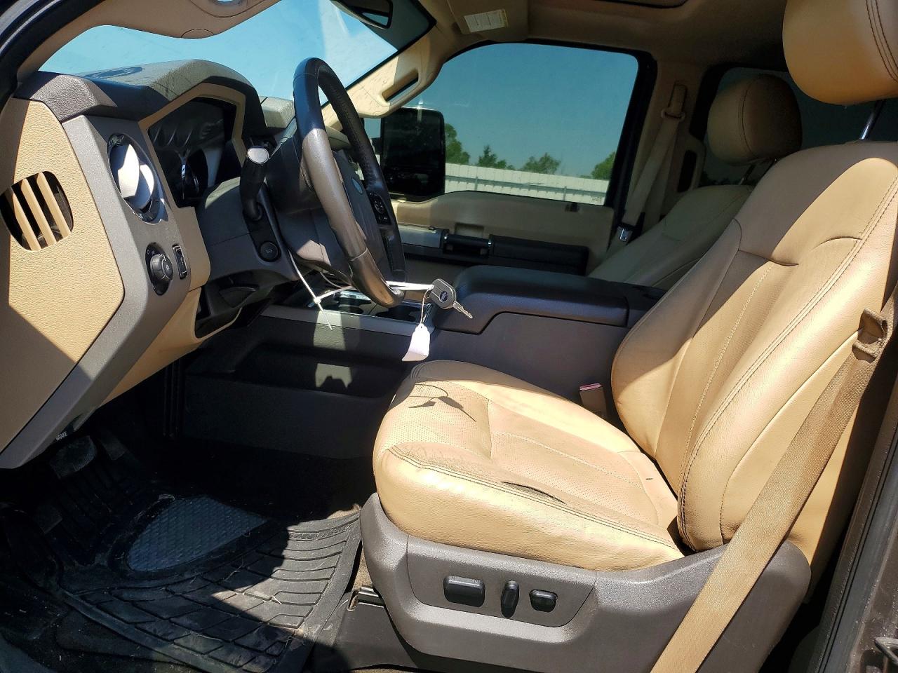 Ford F250 2015 — 8