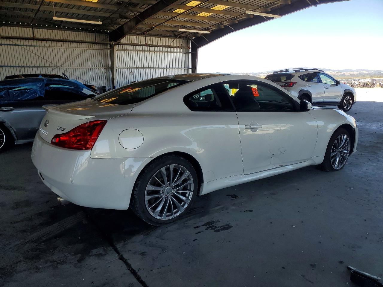 Infiniti G37 Coupe 2012 — 4