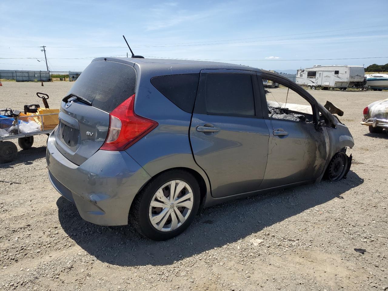 Nissan Versa Note 2017 — 4